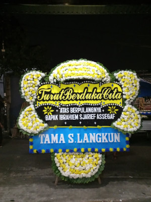 Papan Bunga Duka di Hatonduhan